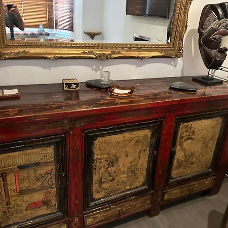 Large Studio Flat In Kensington 런던 외부 사진