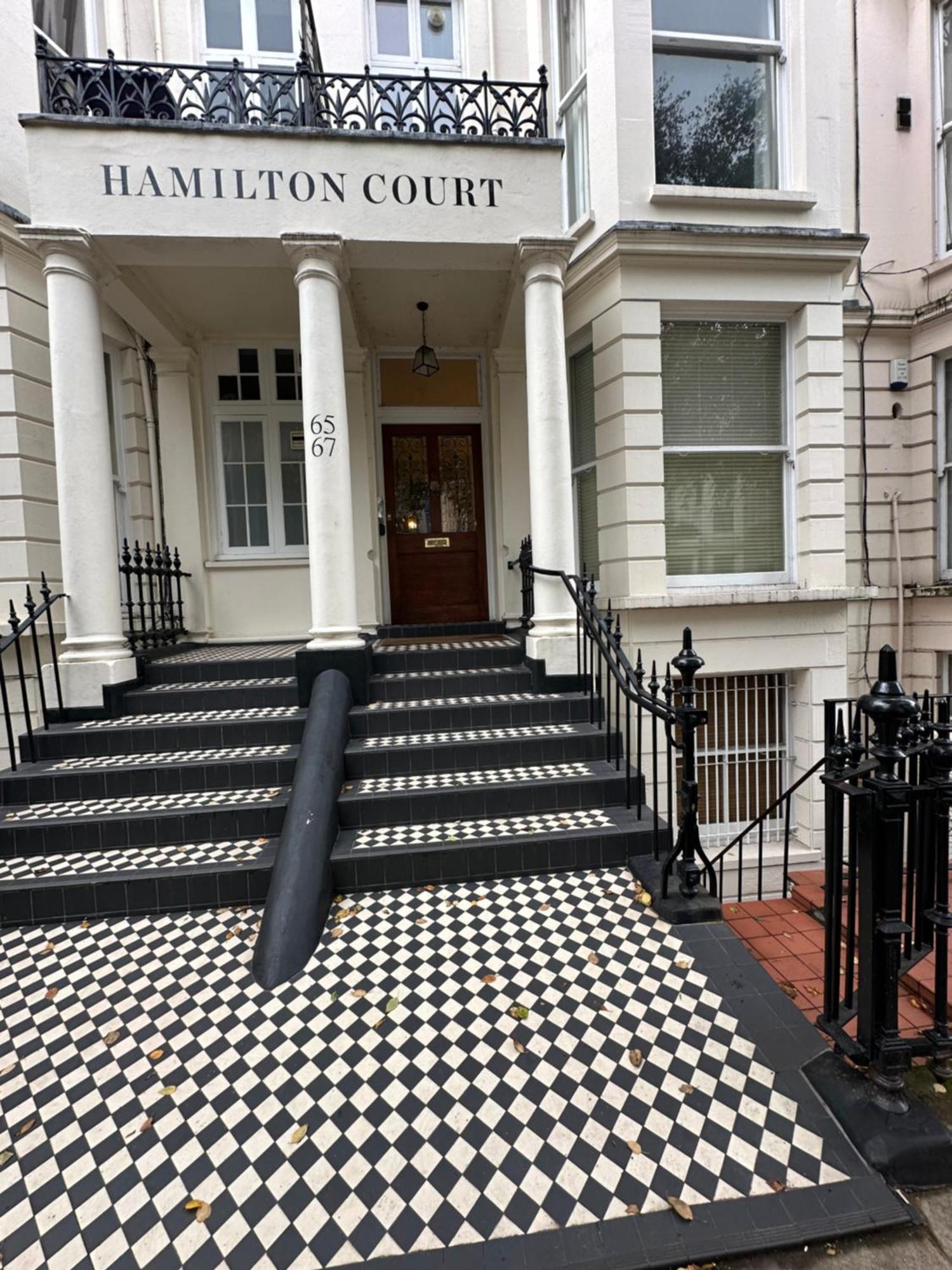 Large Studio Flat In Kensington 런던 외부 사진