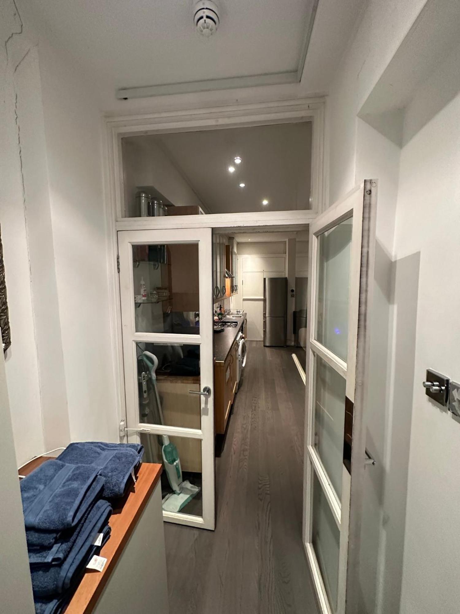 Large Studio Flat In Kensington 런던 외부 사진